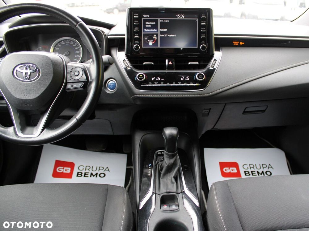 Toyota Corolla 1.8 Hybrid Comfort - 17