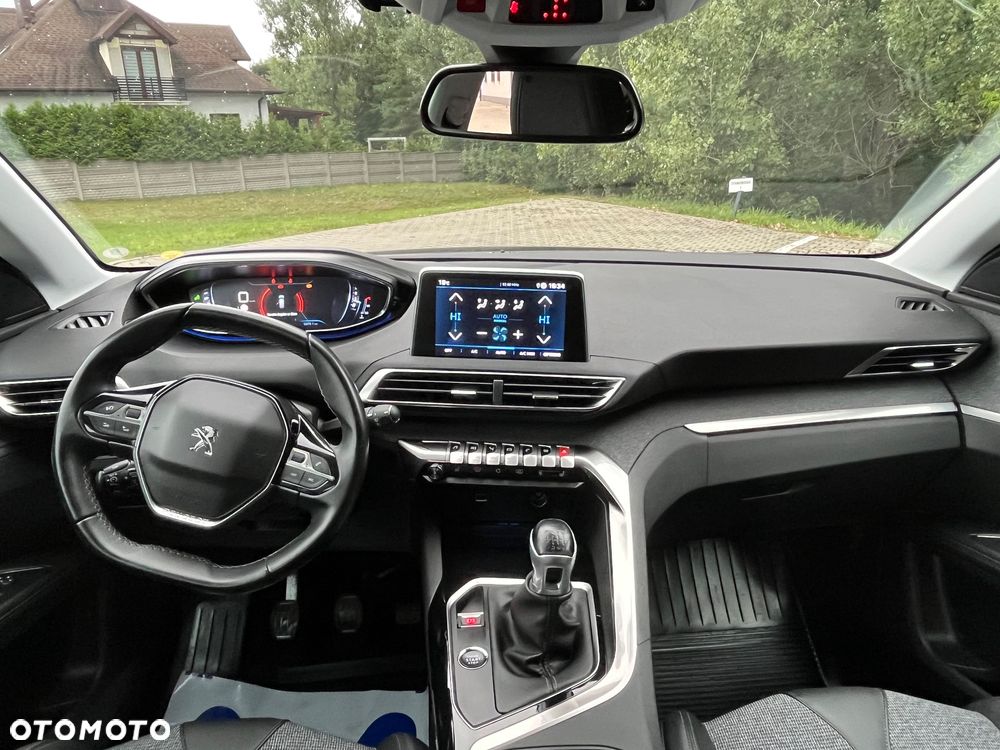 Peugeot 5008 BlueHDi 130 Allure - 20
