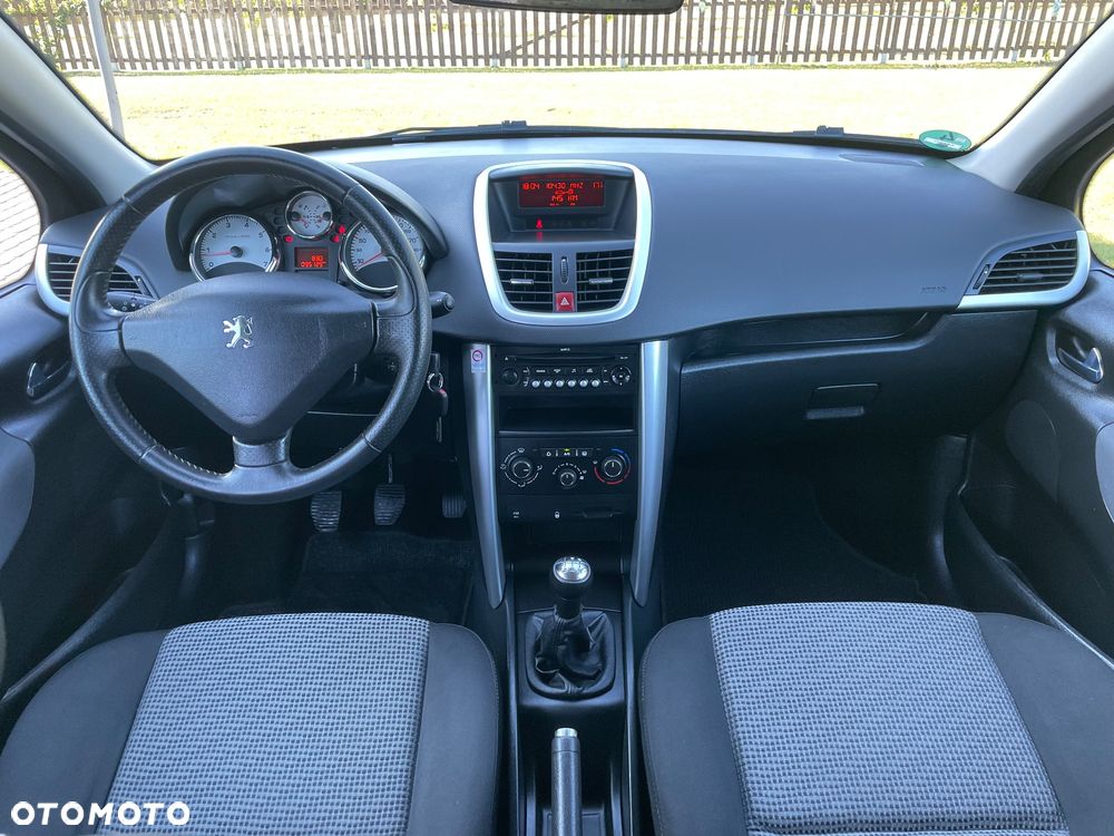 Peugeot 207 - 5