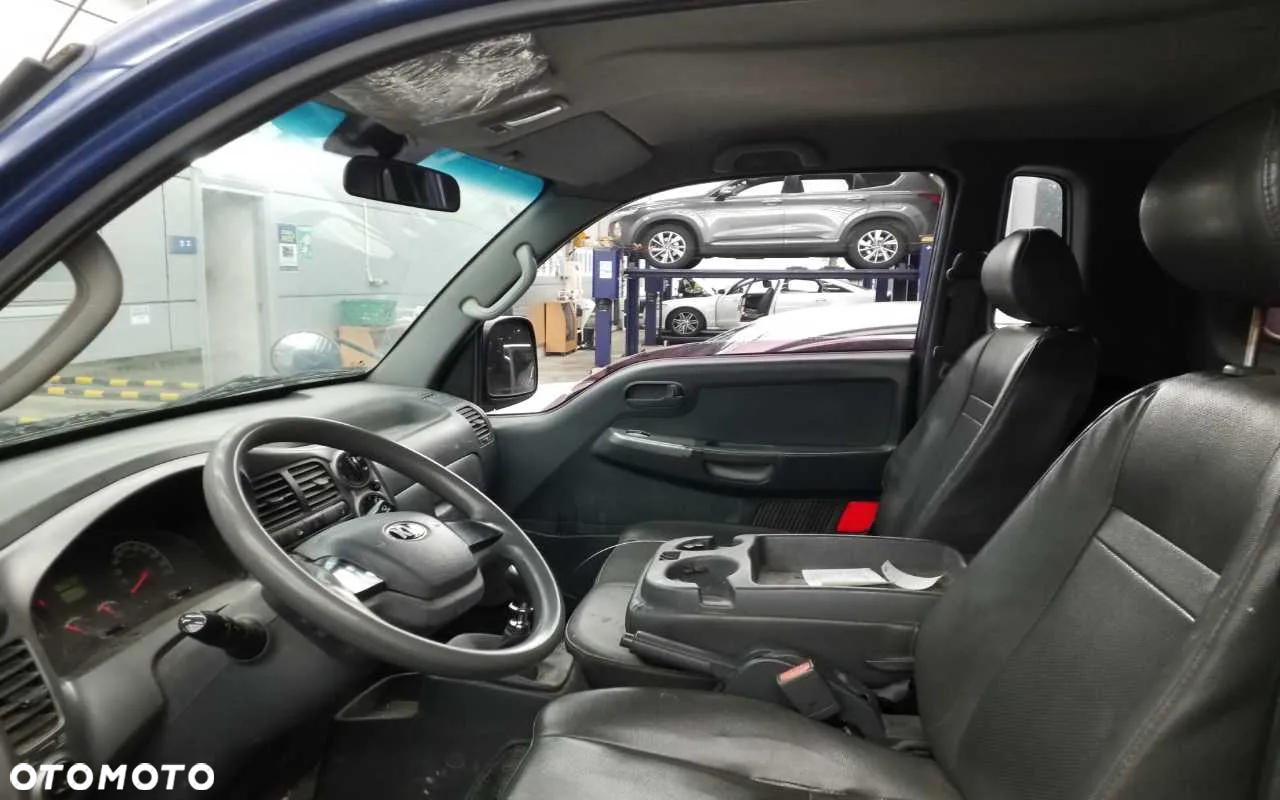 Kia K2500 - 30