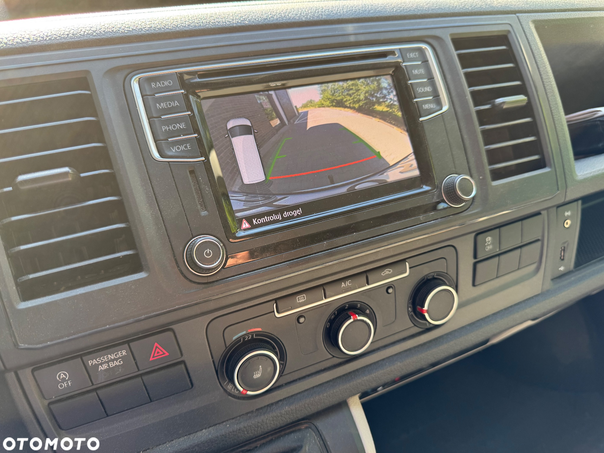 Volkswagen Transporter - 23