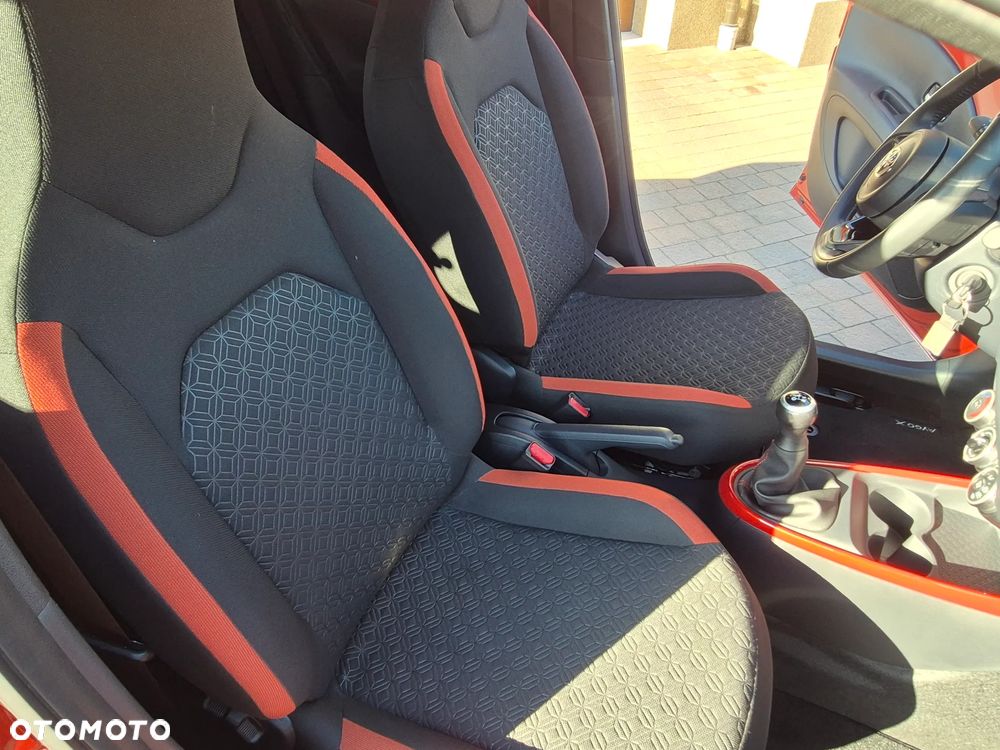 Toyota Aygo X 1.0 VVT-i Selection - 19