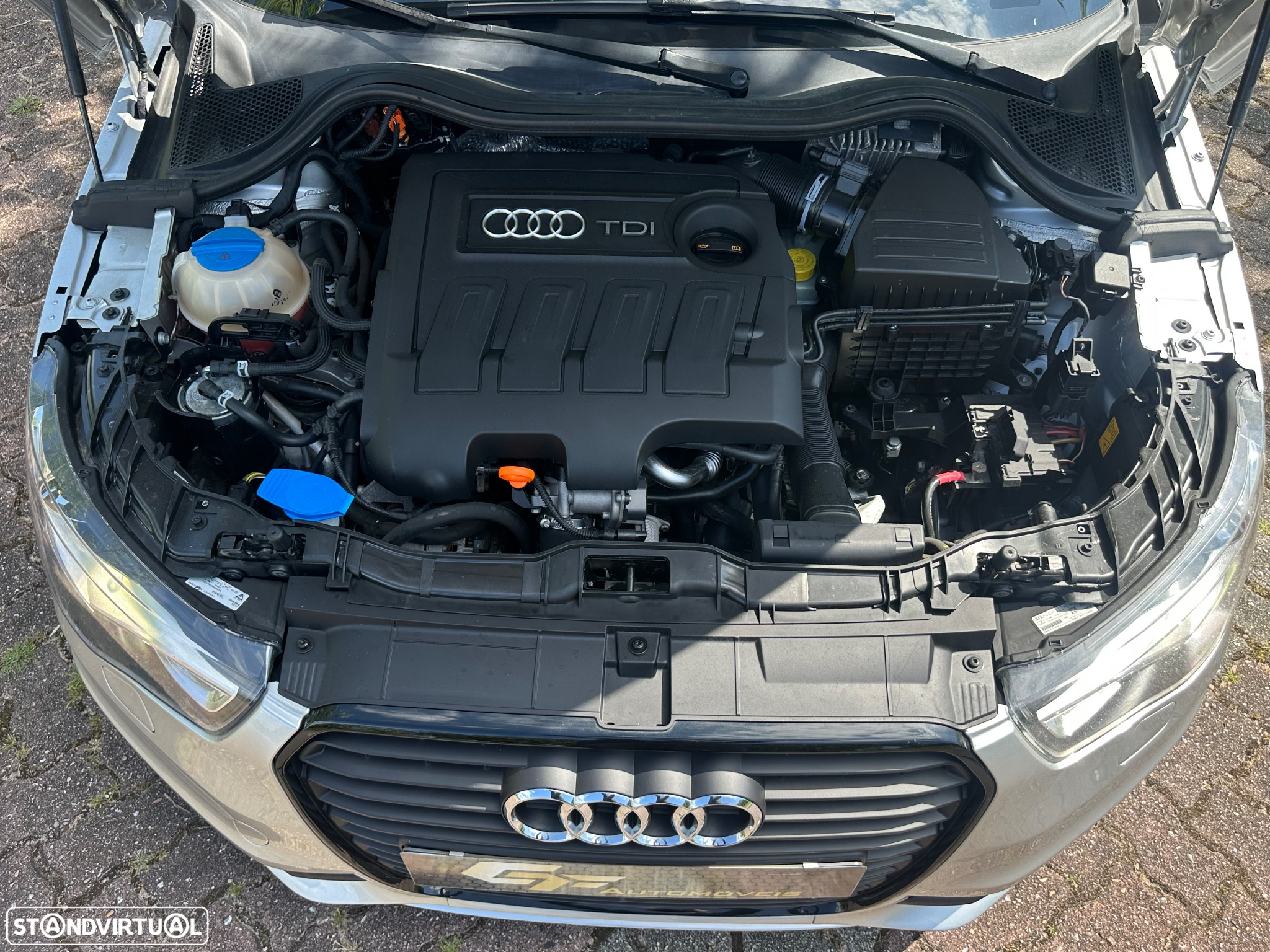 Audi A1 1.6 TDI S line Sport Pack - 25