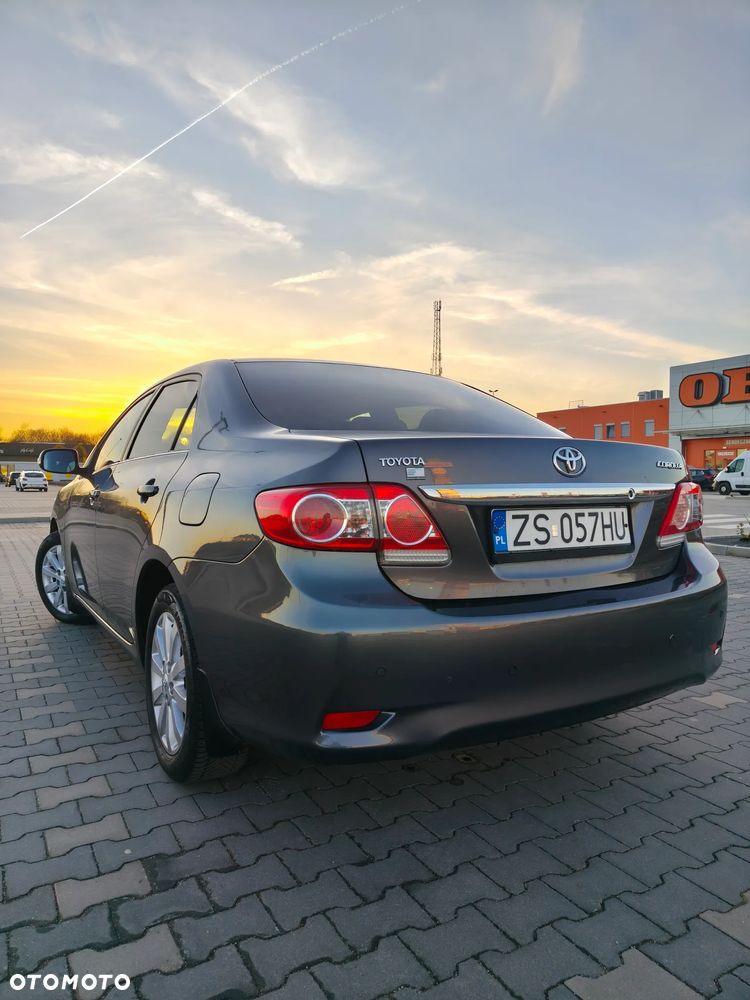 Toyota Corolla - 7