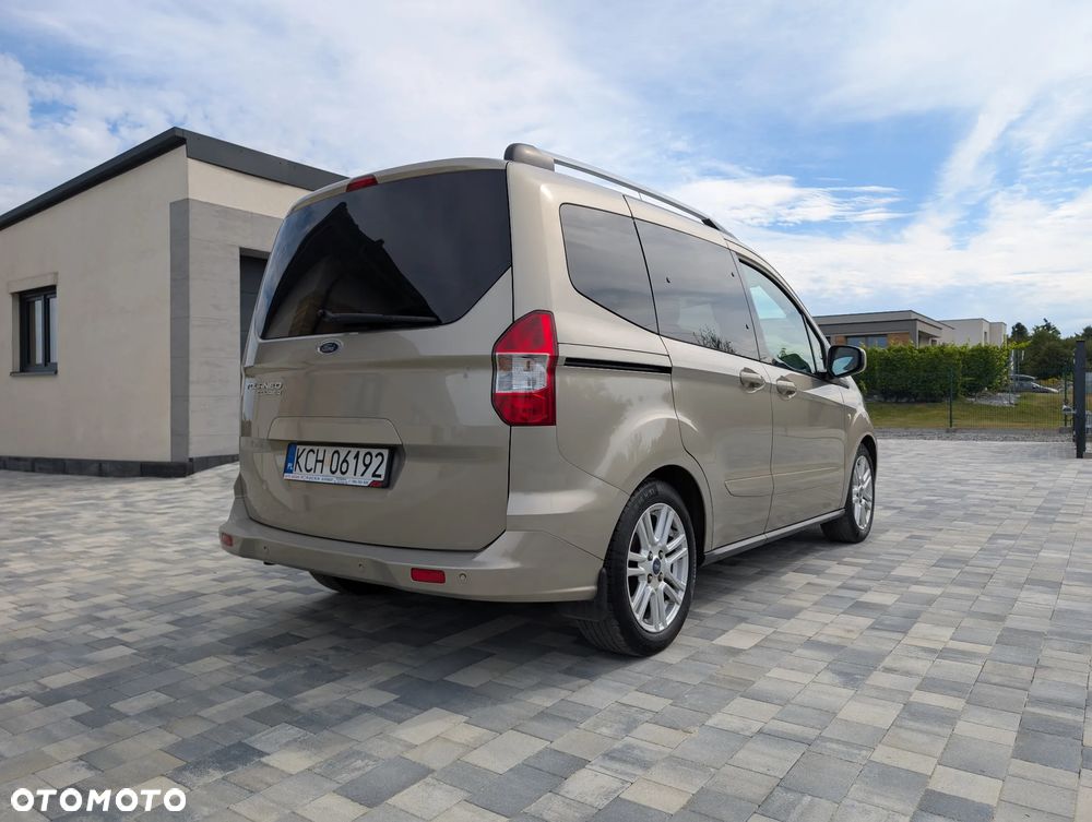 Ford Tourneo Courier 1.5 TDCi Trend - 11