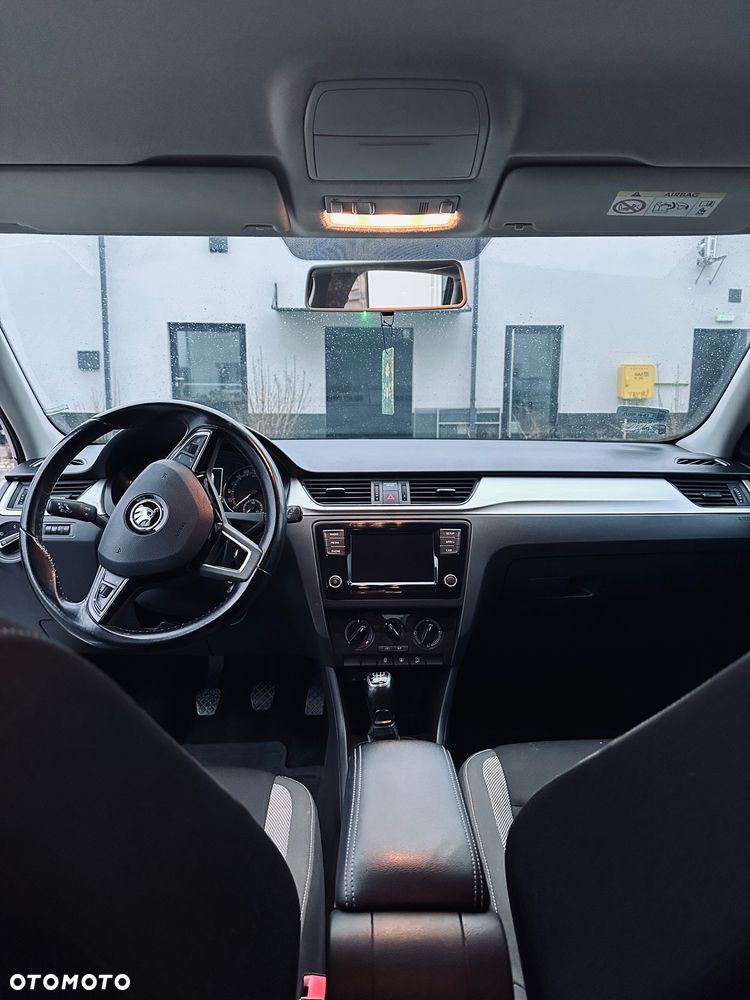 Skoda RAPID 1.6 TDI DPF Ambition - 6