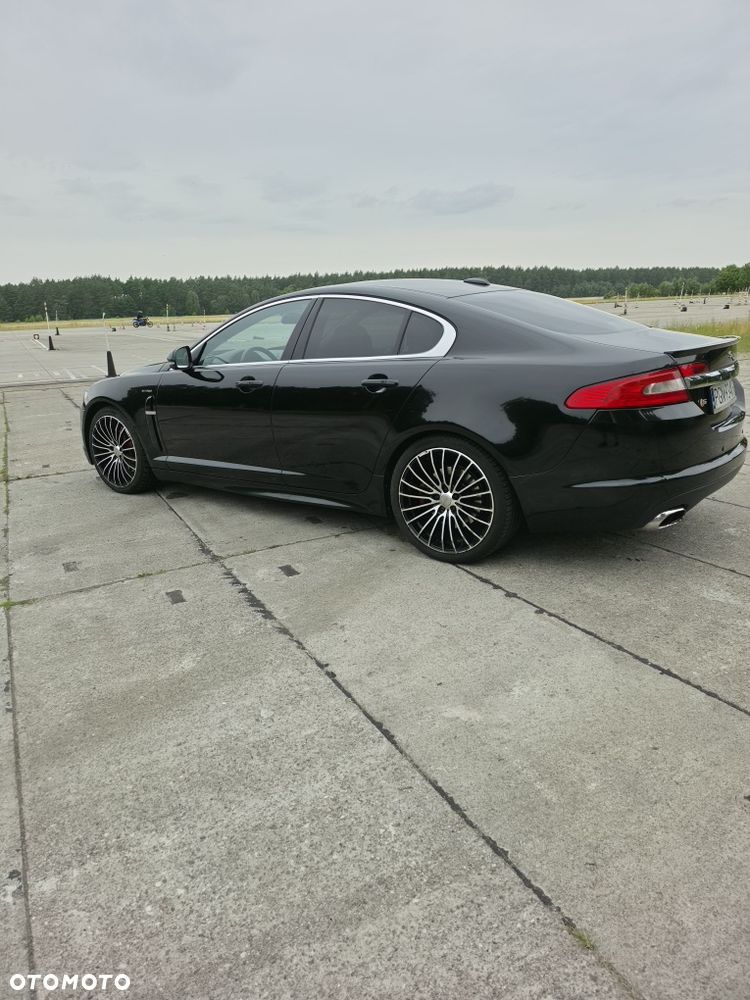 Jaguar XF - 2