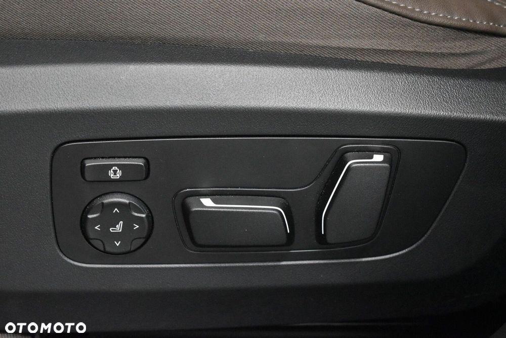 BMW X3 xDrive20d mHEV - 13