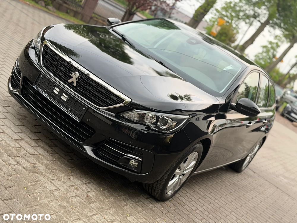 Peugeot 308 BlueHDi 130 EAT8 Business - 3