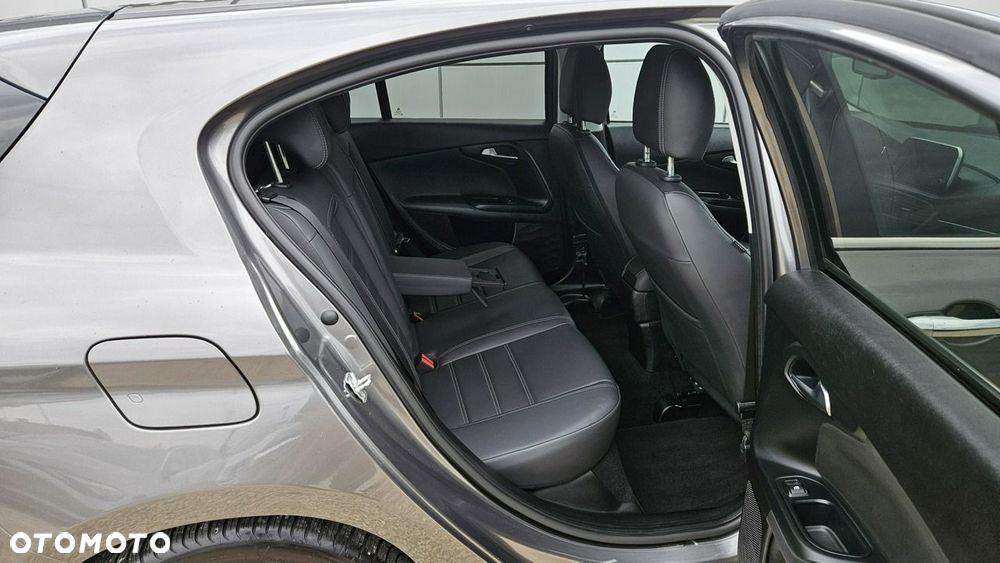 Fiat Tipo 1.4 T-Jet 16v Lounge - 23