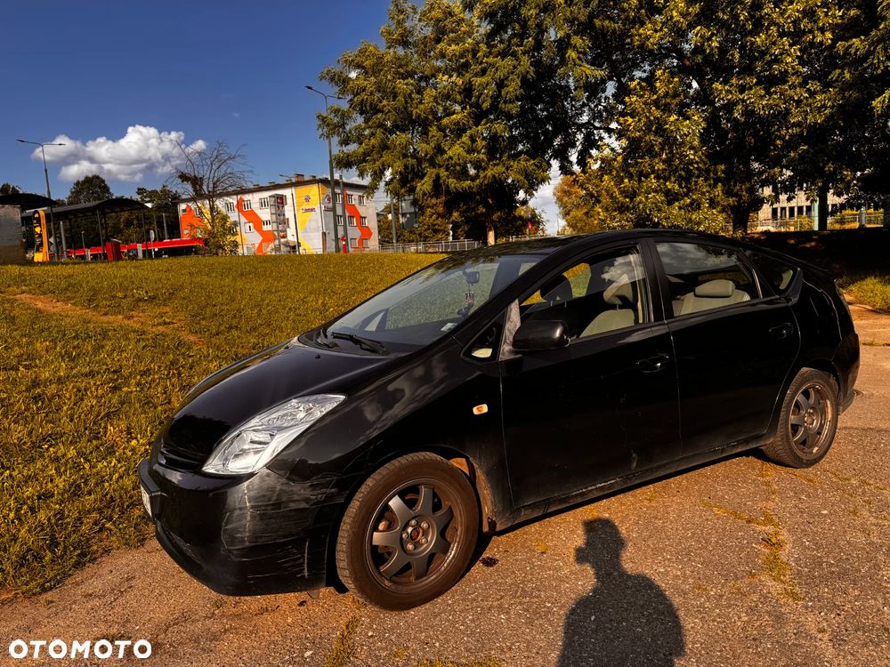 Toyota Prius 1.5 VVT-i Prestige - 1