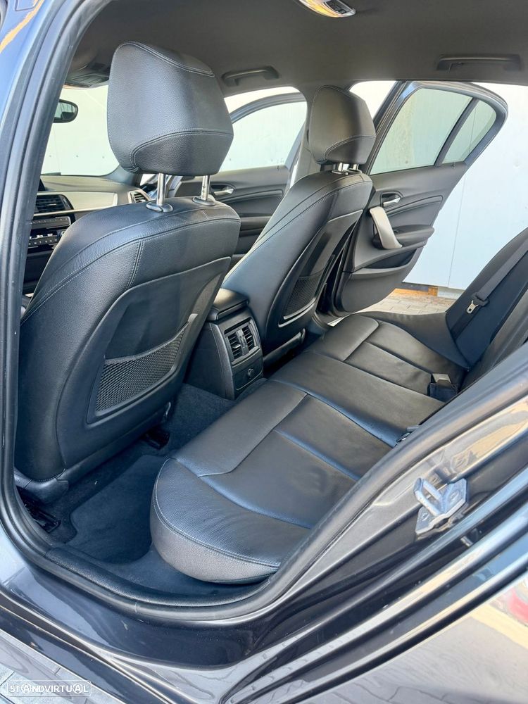 BMW 118 i Pack M Auto - 25