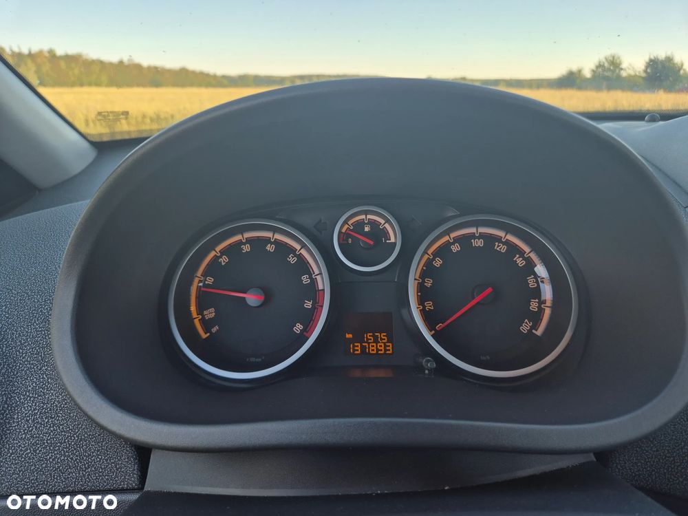Opel Corsa 1.4 16V Enjoy - 16