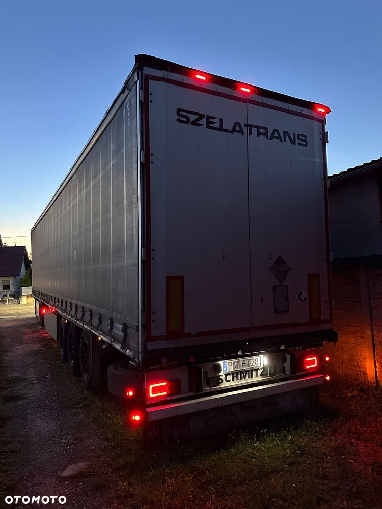 Schmitz Cargobull SCB - 4