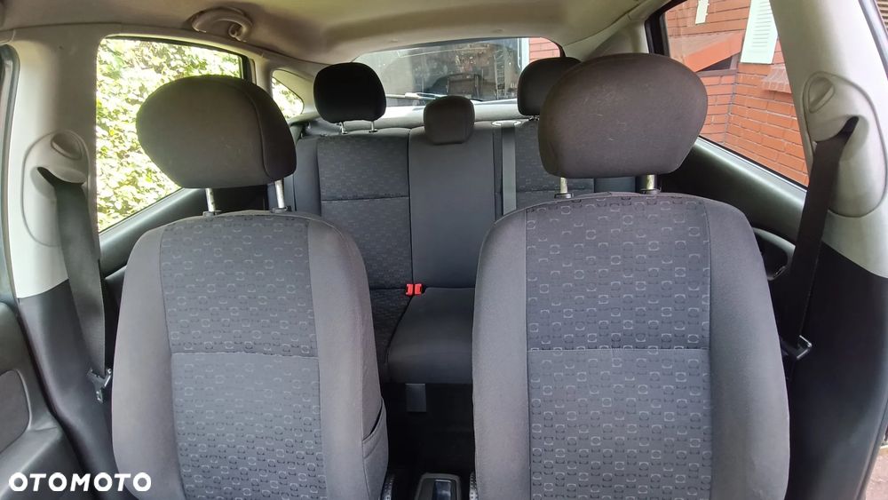 Ford Focus 1.8 FX - 6