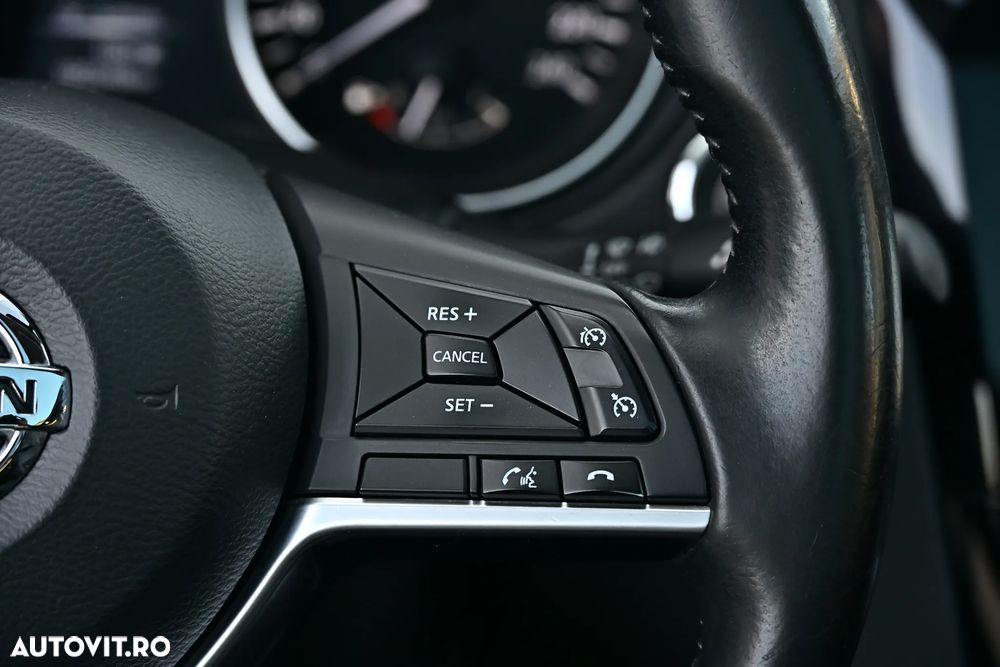 Nissan Qashqai 1.6 DCI ALL-MODE 4x4i TEKNA+ - 31