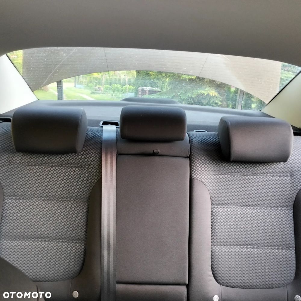 Volkswagen Jetta 1.2 TSI Comfortline - 26