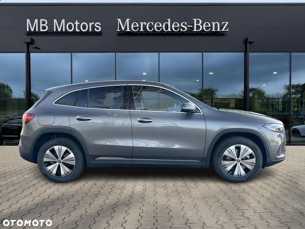Mercedes-Benz EQA - 5