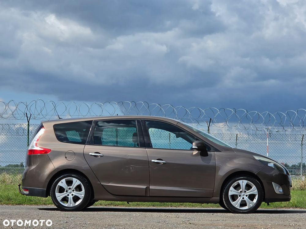 Renault Scenic 1.9 dCi Confort Expression - 3
