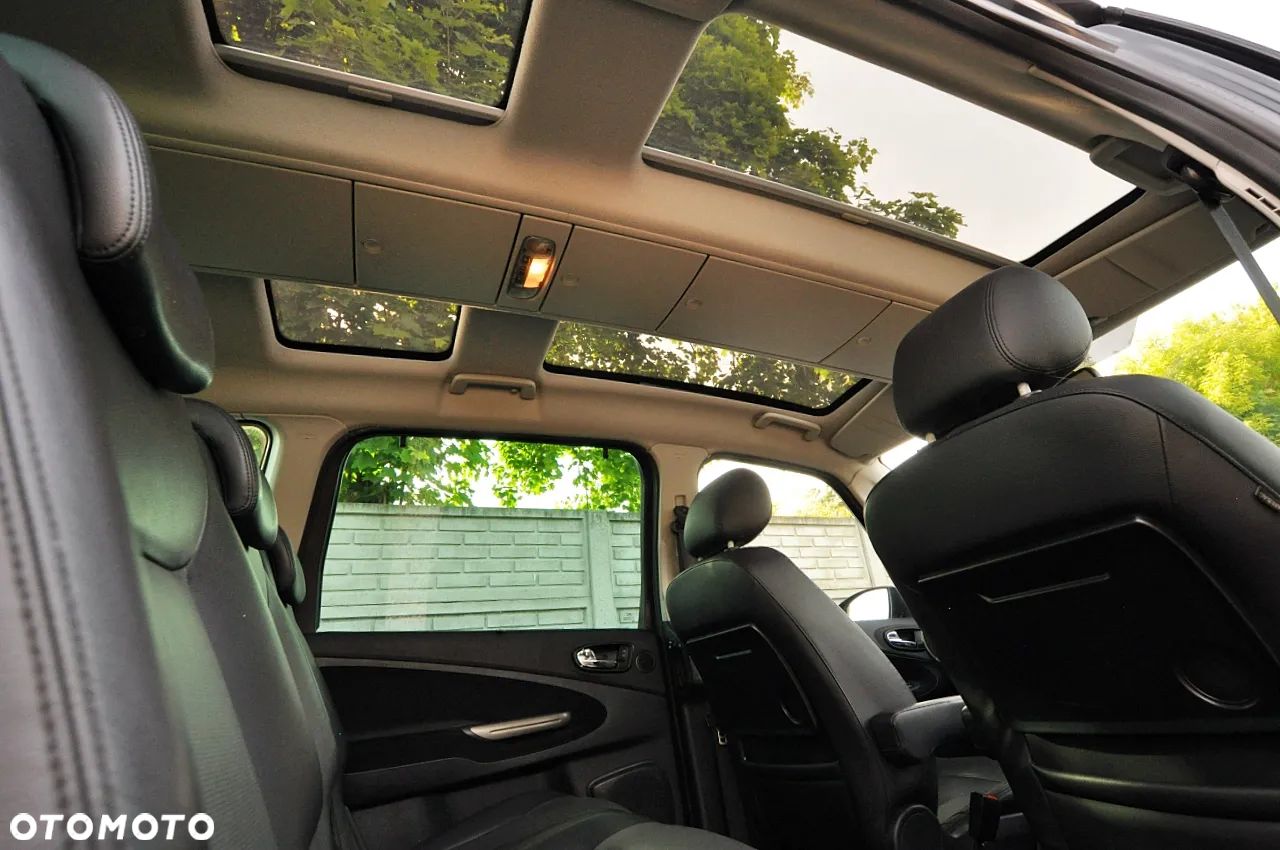 Ford Galaxy 2.0 Platinium X (Ghia) - 1