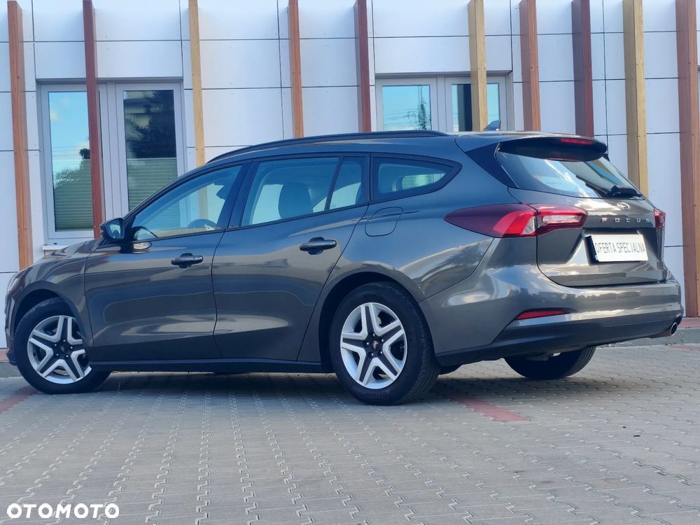 Ford Focus - 4