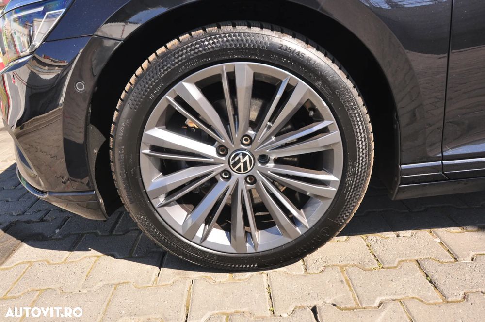 Volkswagen Passat 2.0 TDI SCR DSG Business - 13