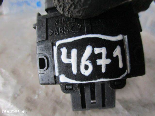 Interruptor Inter4671 NISSAN 350Z COUPE Z33 2004 3.5I 280CV 3P CINZENTO TAMPA DE COMBUSTIVEL - 4