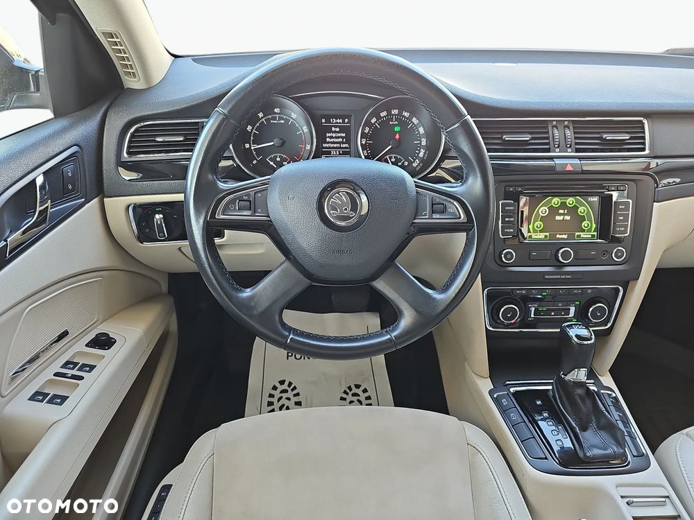 Skoda Superb 2.0 TSI Elegance DSG - 12
