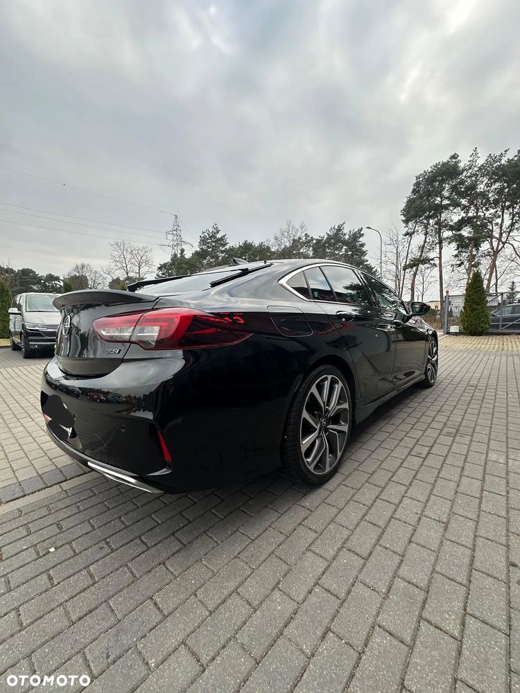 Opel Insignia 2.0 CDTI 4x4 GSi S&S - 8