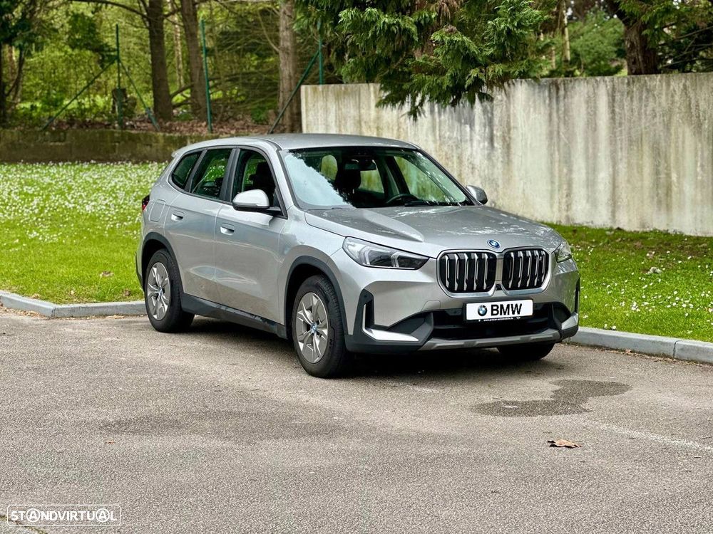 BMW iX1 xDrive30 - 9