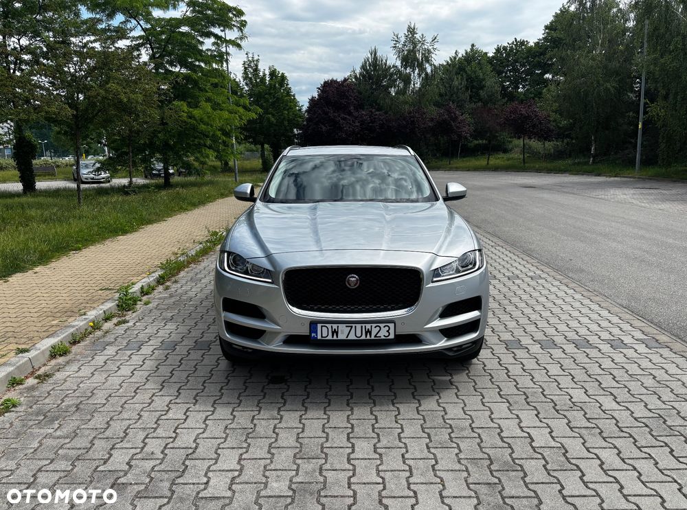 Jaguar F-Pace E-Performance Prestige - 7