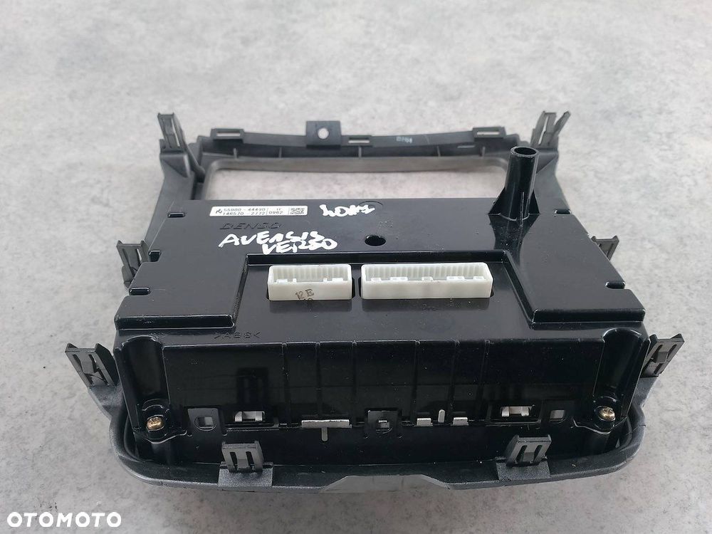 PANEL NAWIEWU TOYOTA AVENSIS VERSO 55900-44490 146570-2772  DENSO 2.0 D-4D - 6