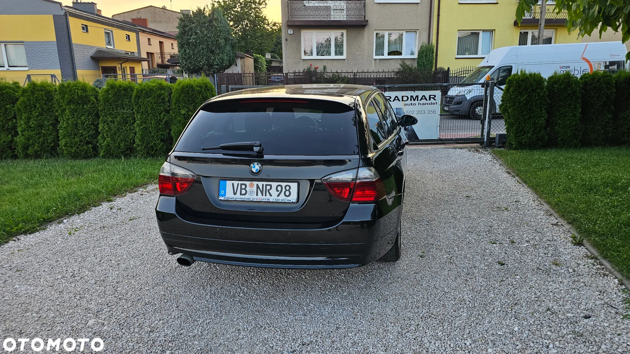 BMW Seria 3 318i Touring - 22