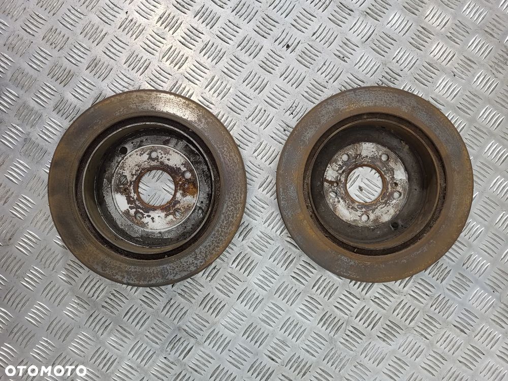 Suzuki Grand Vitara II Tarcze Hamulcowe Tył - 2