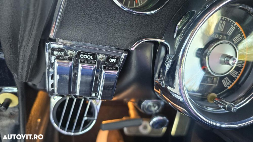 Ford Mustang - 29