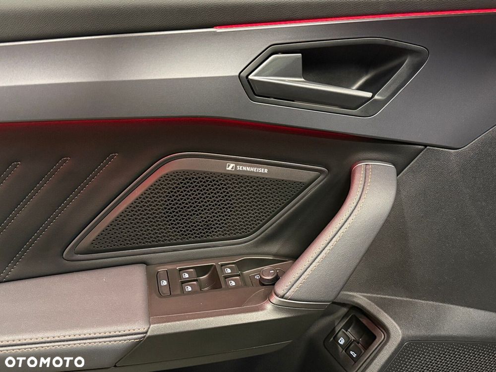 Cupra Formentor 1.5 e-Hybrid PHEV VZ DSG - 17