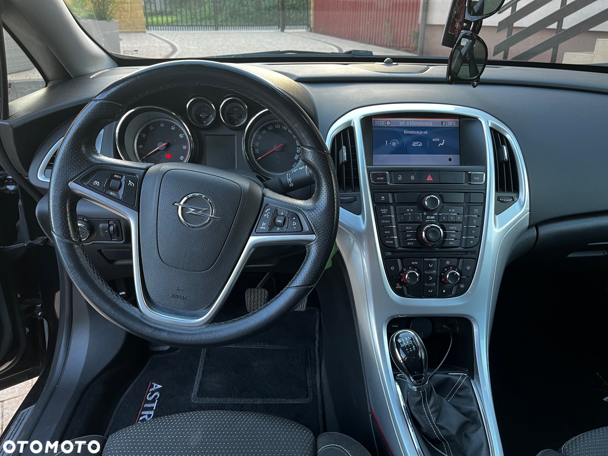 Opel Astra - 11