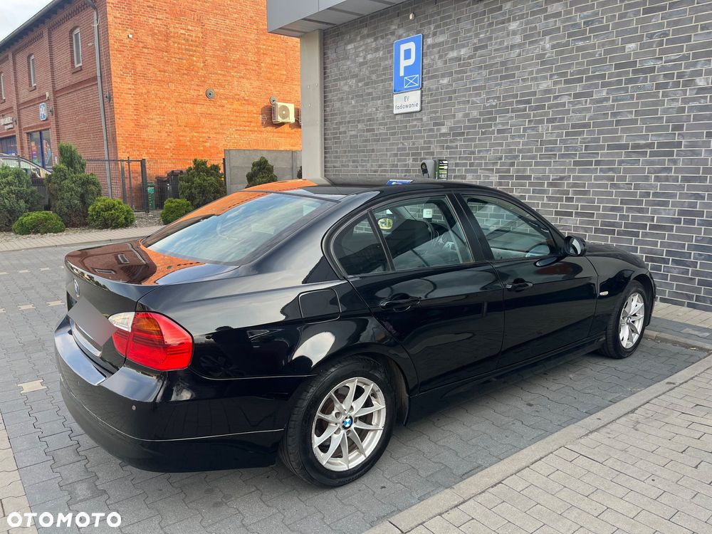 BMW 3 Series 2007 photo 3