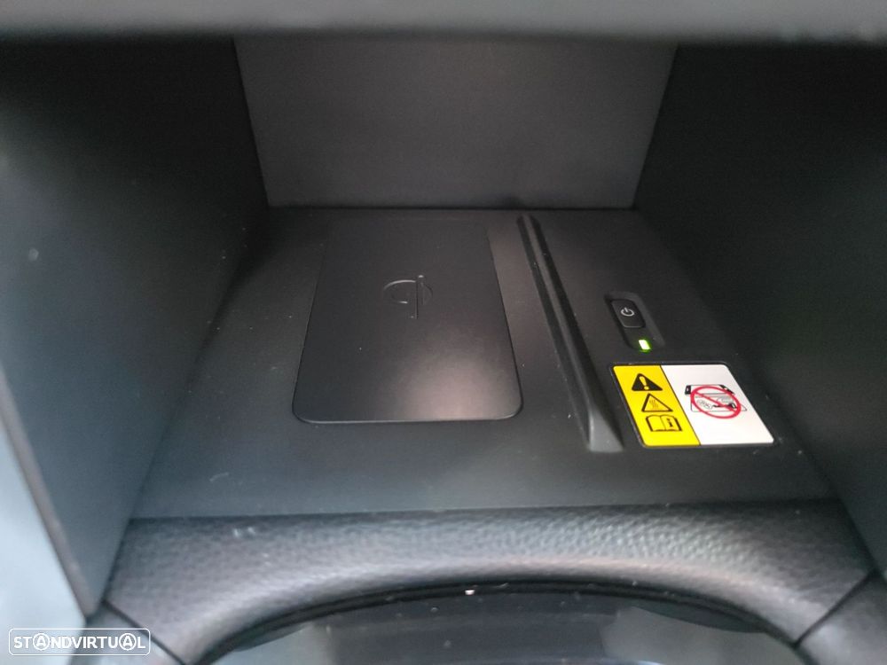 Toyota Corolla Cross 1.8 Hybrid Exclusive - 12