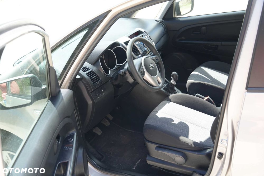Kia Venga 1.4 CVVT Dream-Team Edition - 16