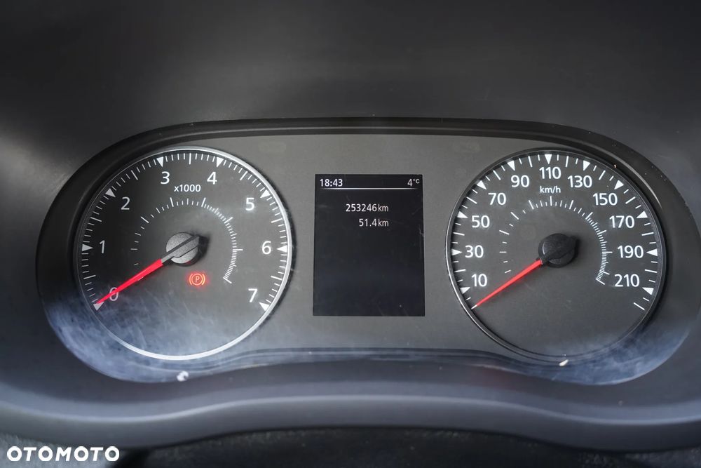 Renault MASTER  / KONTENER 4,25 M / WINDA DHOLLANDIA / SPROWADZONY - 38
