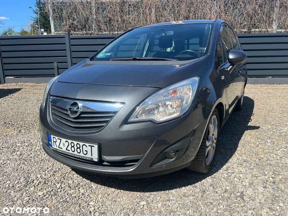 Opel Meriva 1.4 T Cosmo - 16