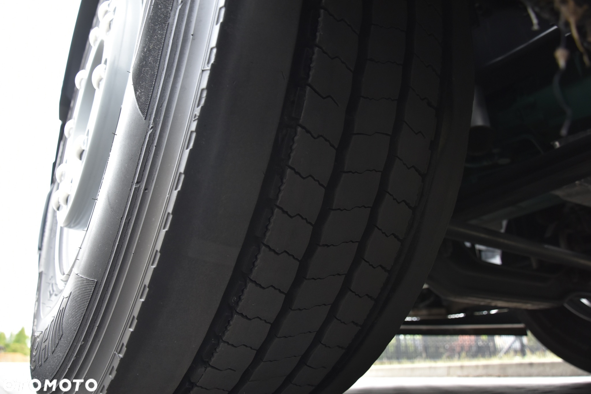 Volvo FH5 500 I-SAVE * XL * BOGATA OPCJA * FULL LED * NAVI  * SERWIS ASO VOLVO * STAN JAK FABRYCZNIE NOWE ! ! ! - 13