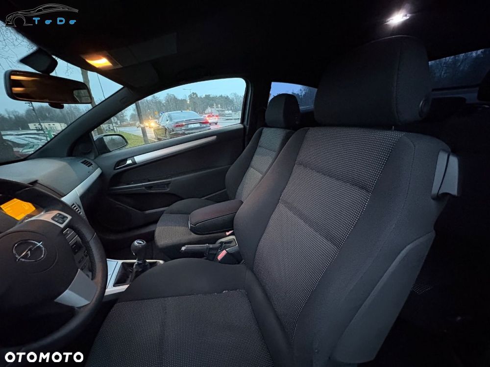 Opel Astra 1.6 Cosmo - 16