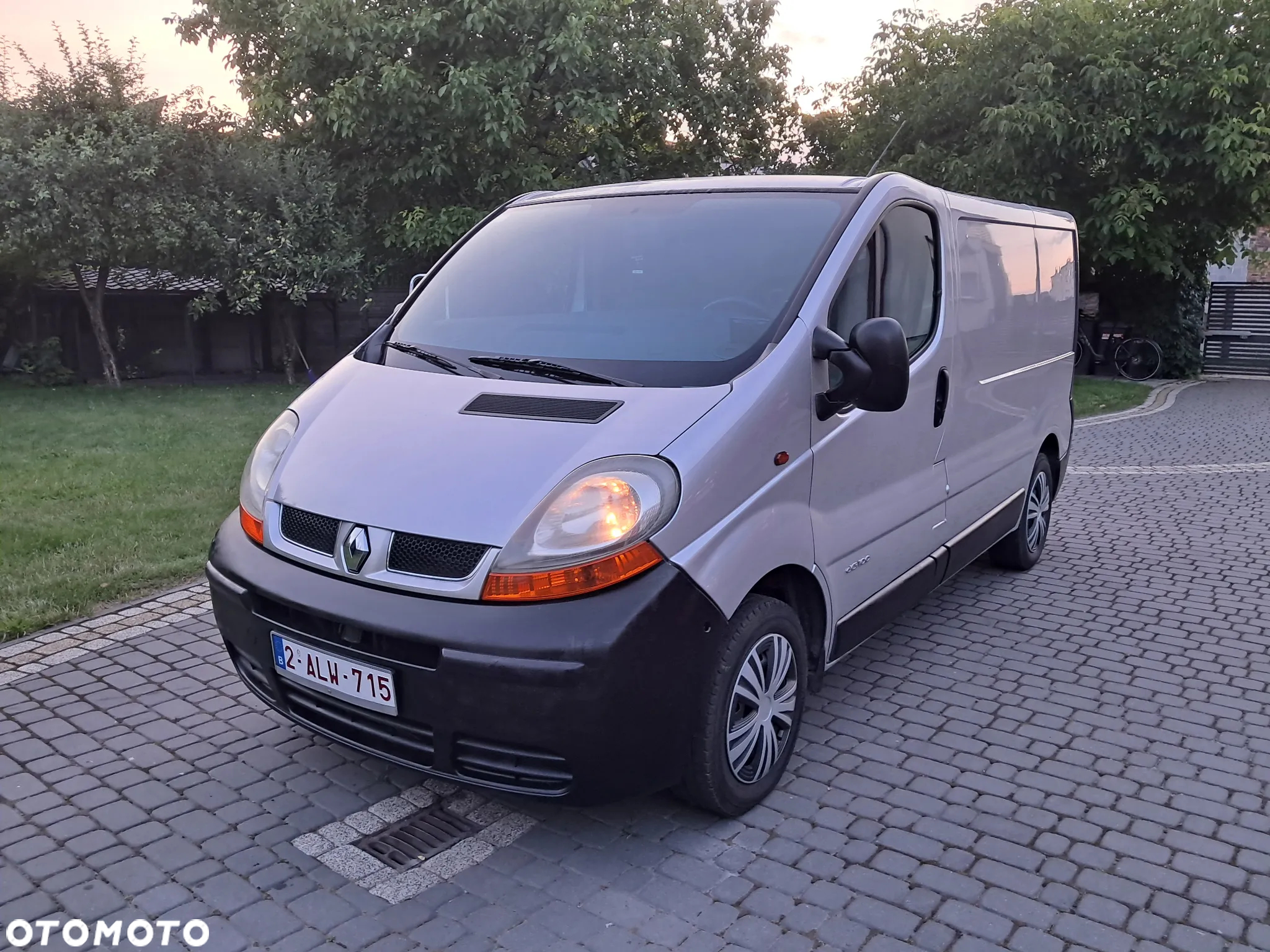 Renault Trafic - 4