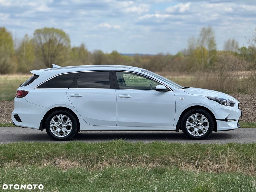 Kia Ceed 1.5 T-GDI M - 4