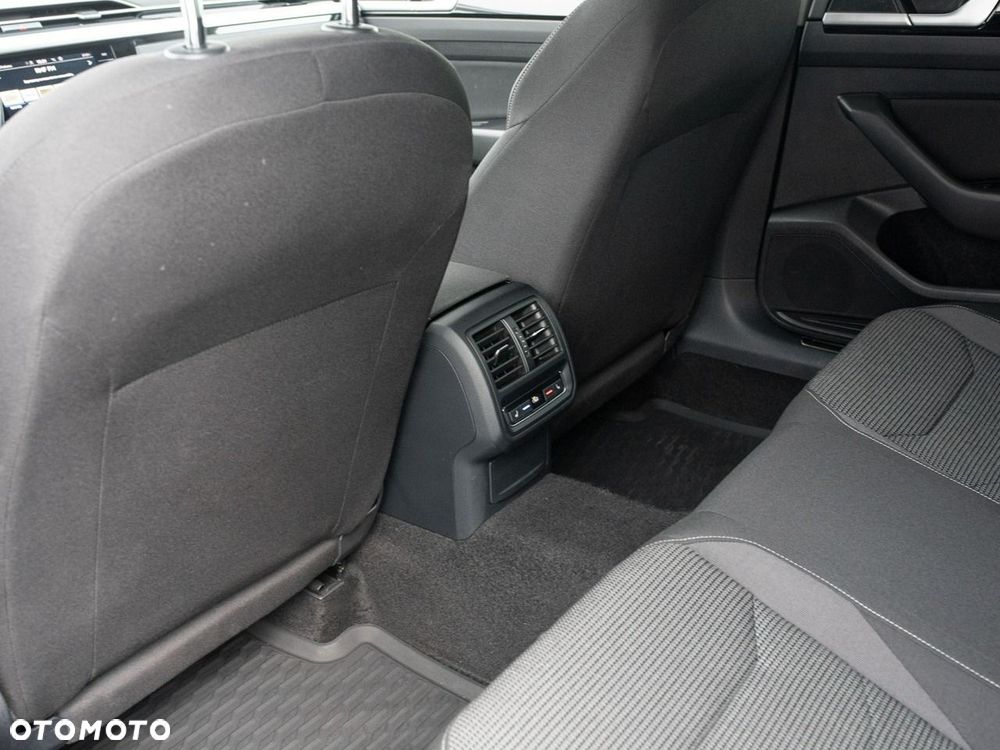 Volkswagen Arteon 2.0 TDI Essence DSG - 26