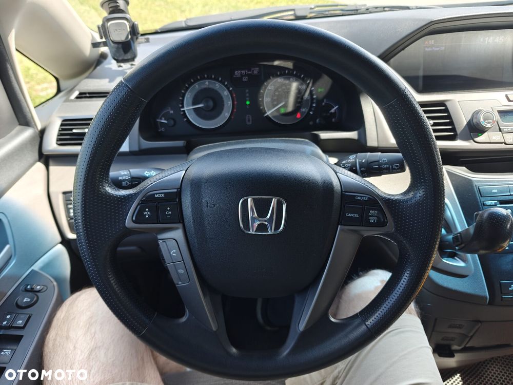 Honda Odyssey 3.5 EX - 18