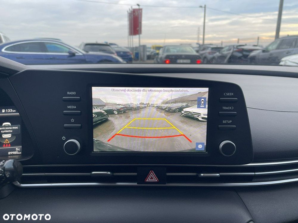 Hyundai Elantra 1.6 Modern - 9