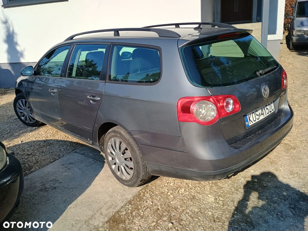 Volkswagen Passat - 3